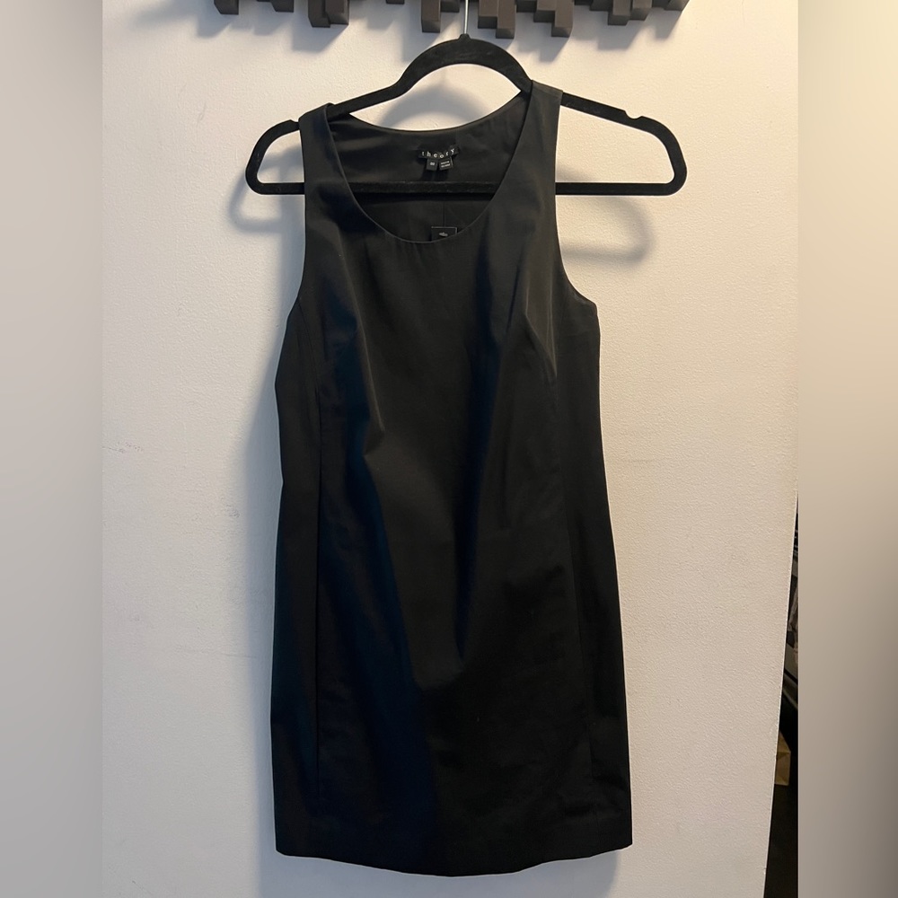 Theory dress size 00